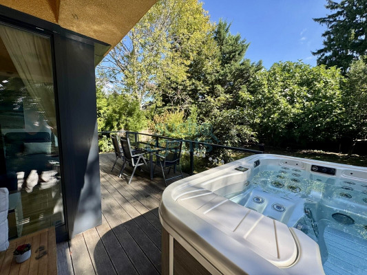 cf268830-a74b-4912-a612-3d755cfd6f11