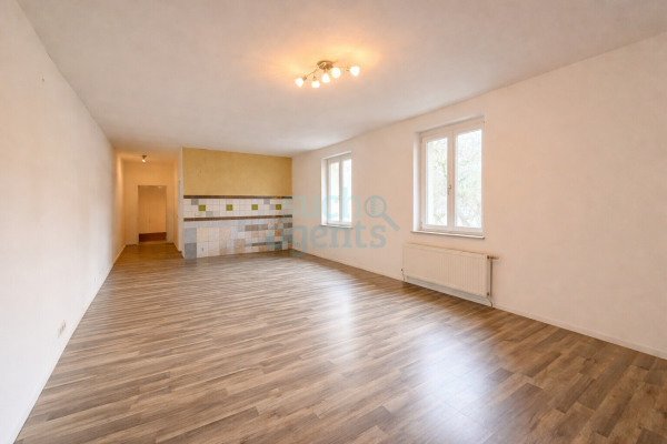 Wohnzimmer DG 2