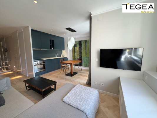 01_wohnung_wien_18_gentzgasse_miete_balkon_wohnbereich