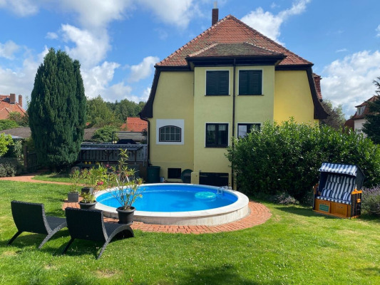 2dd558e3-de89-4c2d-8a91-078855868a02-1839257004