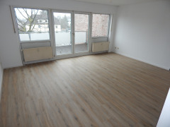Wohnraum  mit großer Terrasse