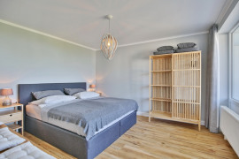 Separates Schlafzimmer mit Meerblick
