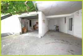 Garage 1