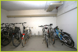 Fahrradkeller mit 2 Stellplätzen