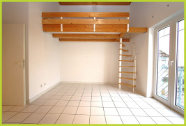 Schlafzimmer mit kleiner Galerie