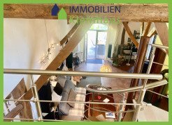 Offene Galerie, Wohnzimmer mit Kamin