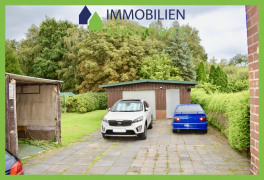 Garage/ Carport