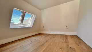 20240319_093439252_iOS