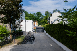 Zugang über Anliegerweg