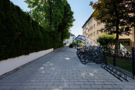 Anliegerweg zum Anwesen