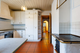 Küche mit Holzofen