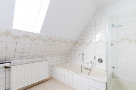 Badezimmer Dachgeschoss