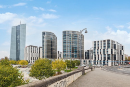 EZB und Skatepark vor der Tür