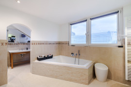 Masterbadezimmer
