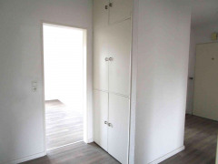 Flur mit Einbauschrank