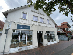 Straßenansicht