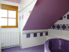 Badezimmer im Dachgeschoss