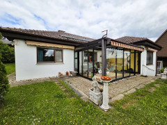 12 Hausansicht Garten-Wintergarten