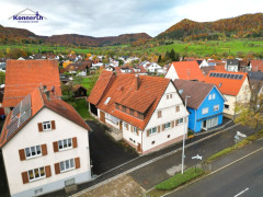 Haus seitliche Vogelperspektive