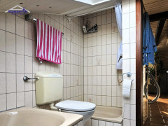 Dusche und WC