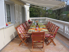 vordere Terrasse