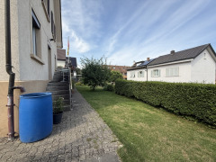 Garten hinter dem Haus