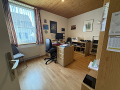 Büro EG