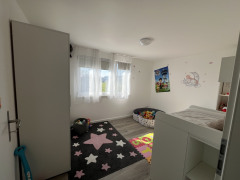 Schlafzimmer 5.5-Zi-Whg.