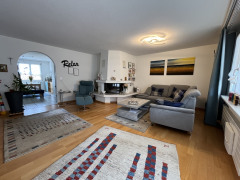 Wohnzimmer mit Cheminée