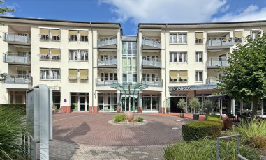 Außenansicht Haupteingang