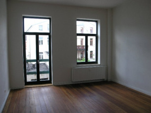 1375-Wohn-und Schlafraum