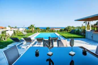 VILLA HALKIDIKI KASSANDRA