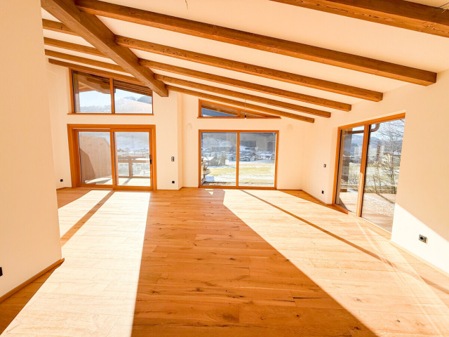 20251219_102810114_iOS