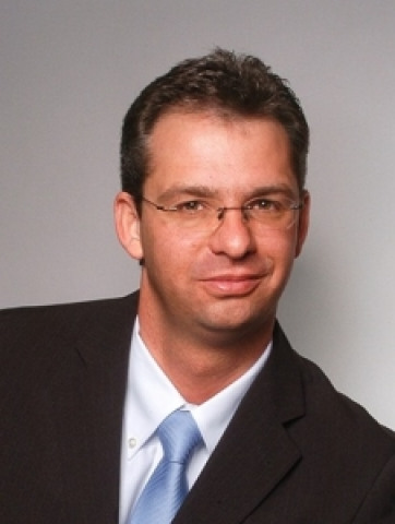 Holger Taube