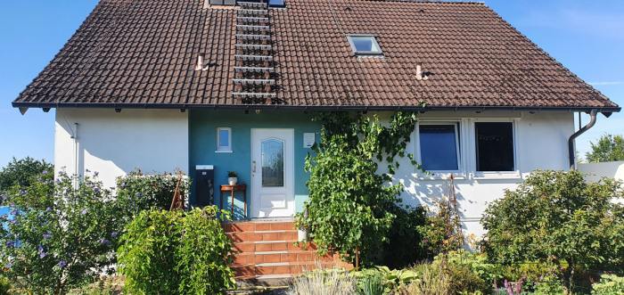 Haus Front Sommer