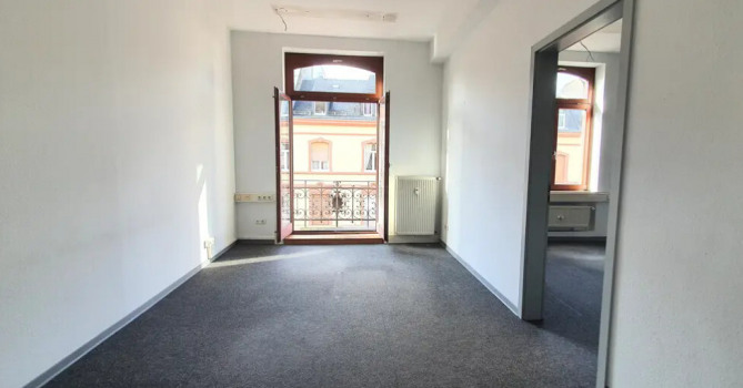 Frankfurt 246 m² 2 Bahnhof