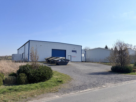 Frontansicht neuer Hallenteil