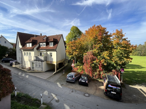 Blick zur Wohnanlage/Zugang