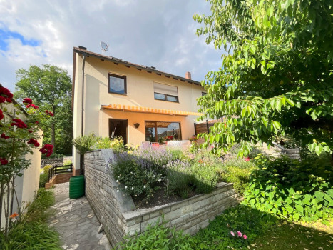 Doppelhaushälfte für die ganze Familie