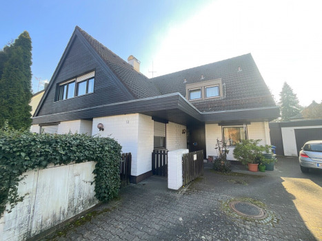Straßenansicht