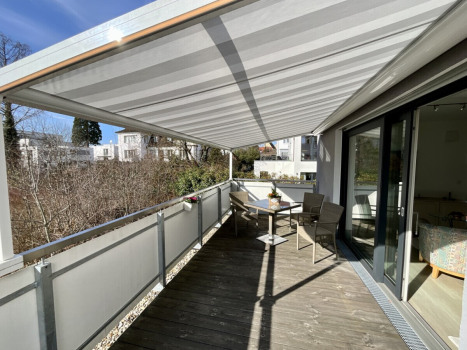 Dachterrasse mit Markise, Südausrichtung
