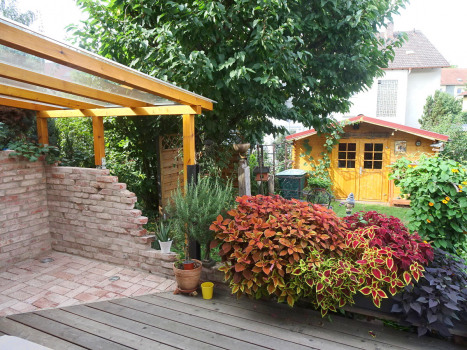 Ansicht von der Terrasse 