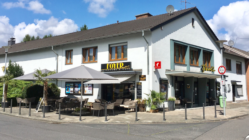 Hausansicht Kino