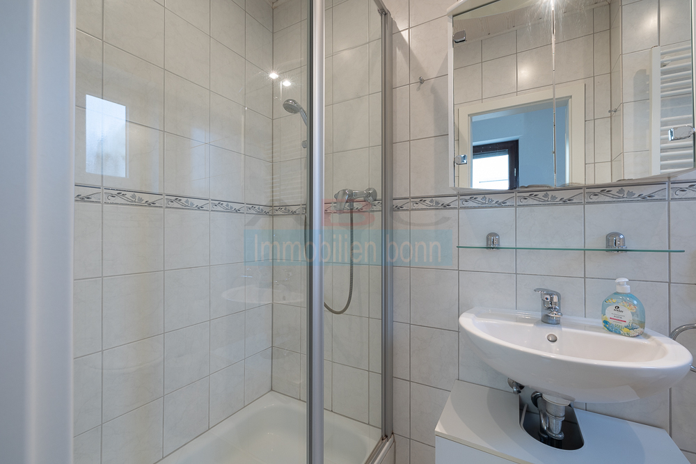 Commuter apartment! Bright 30 m², fully furnished, ready to move in only with a suitcase, best location Bonn Oberkassel - Photo 4