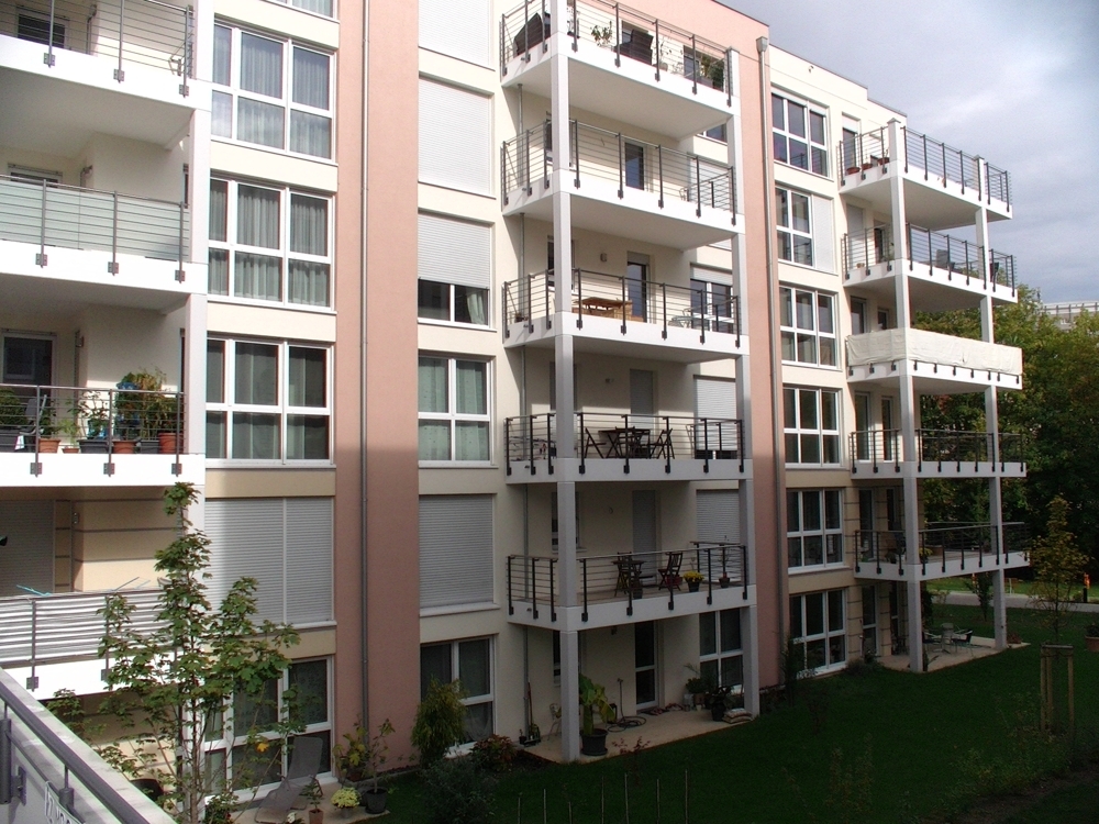 Moderne 2-Zimmer-Erdgeschosswohnung mit Terrasse & EBK in begehrter Lage von Mainz - Photo 2