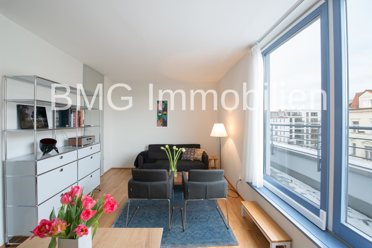 Am wunderschönen Karl-August-Platz: 2 Zimmer, Balkon, möbliert - Foto 2