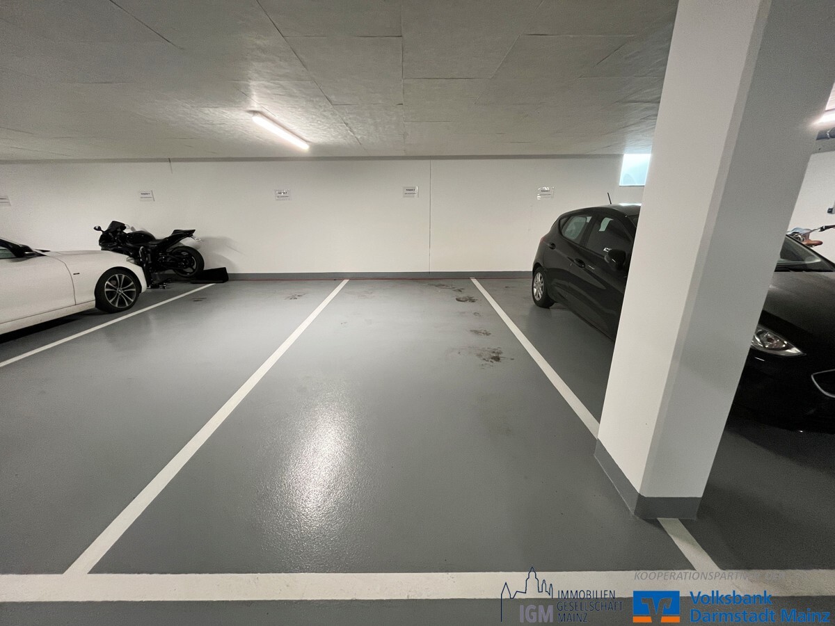 große 2-Zimmer-Wohnung in Mainz-Kastel: Neubau 2023, Balkon, Einbauküche, Tiefgarage - Foto 2