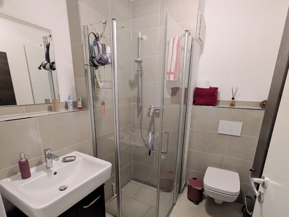 Modernes Wohnen in der Neustadt: 4-Zi., EBK, Bad mit Wanne & Dusche, Gäste-WC, TG, Aufzug, Balkon - Foto 5