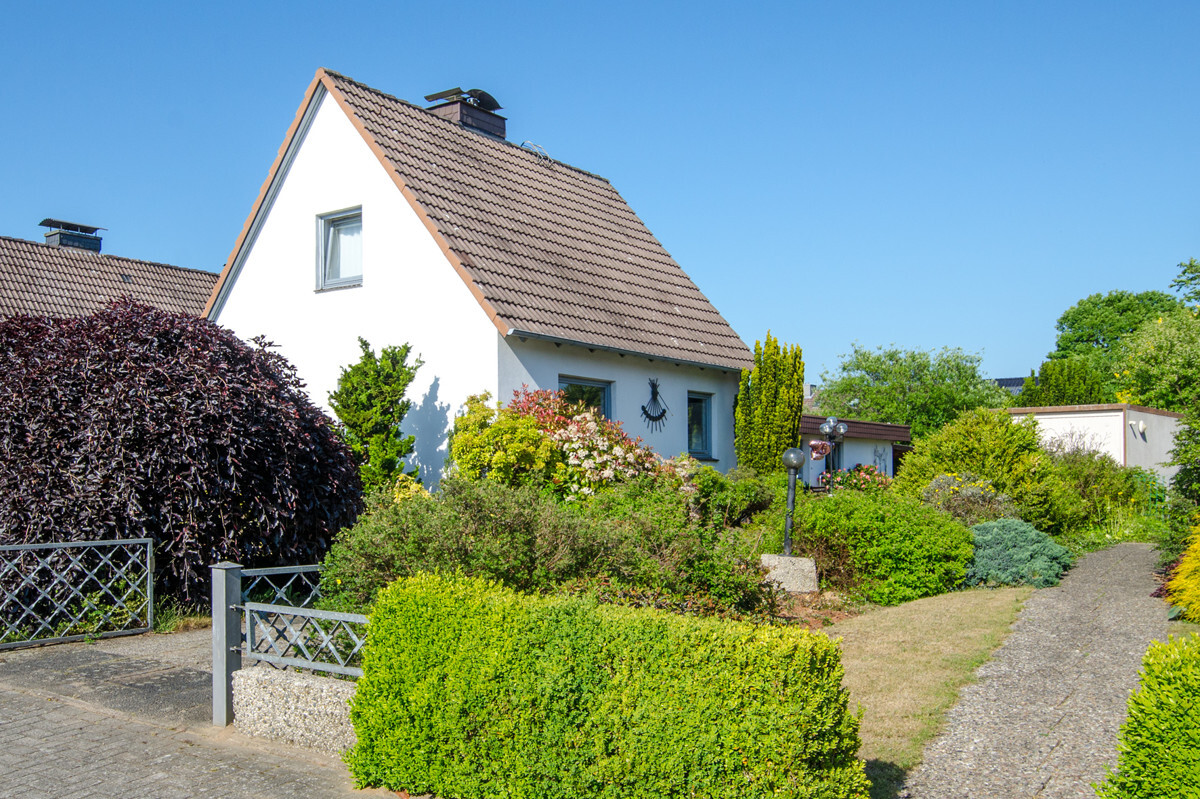 Kauf Haus (Einfamilienhaus) in 24536 Neumünster / Einfeld JC Immobilien