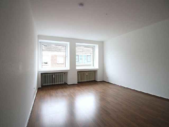 WG GEEIGNETE 2-ZIMMERWOHNUNG IN DER KREFELDER FUSSGÄNGERZONE ZU MIETEN! - Photo 3